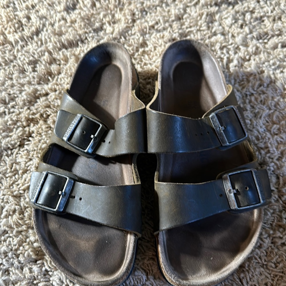 Brown leather Arizona Birkenstocks size 40